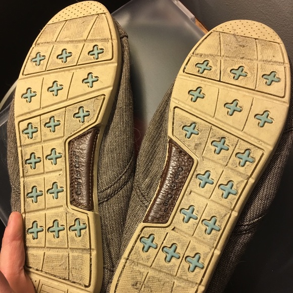 TOMs with laces - Picture 4 of 4